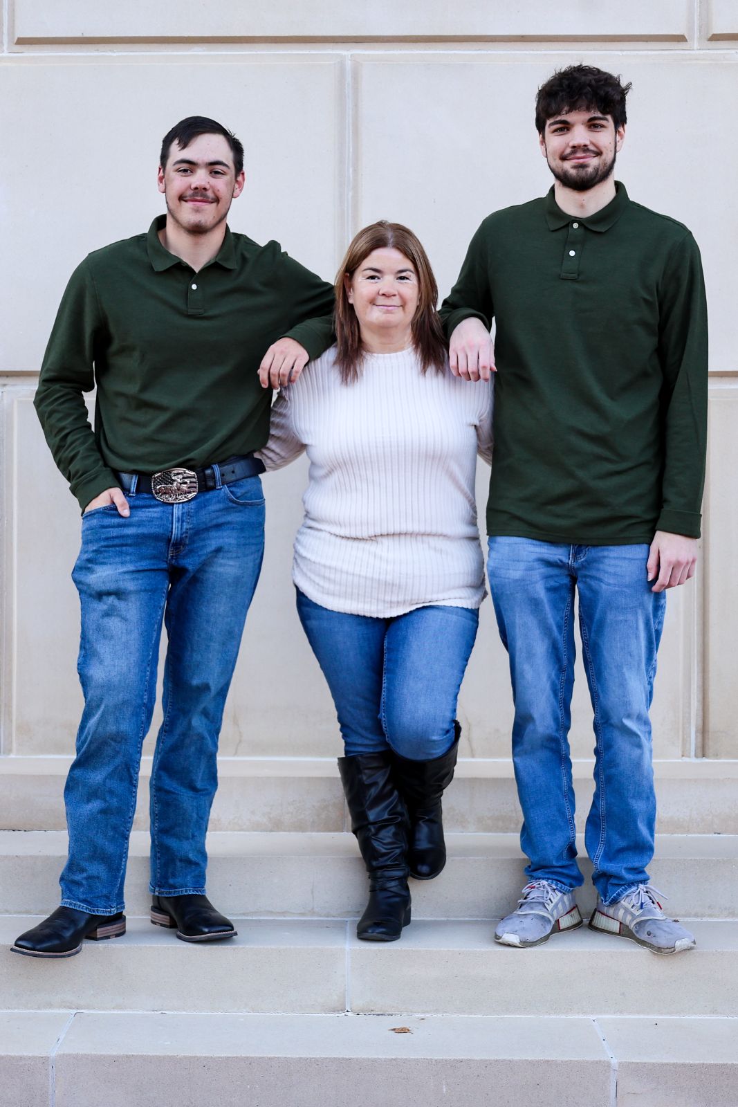 Natural family portraits in beautiful setting